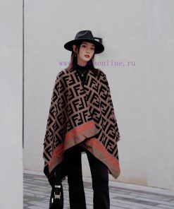 Free agency purchase: the latest classic FF letter element wool cloak of Fendi, the flagshipx6js4ddz