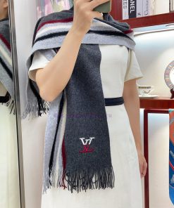 Lv's new high-end cashmere knitted scarf export tail order, supplied with top-quality cashmep84g3s2u