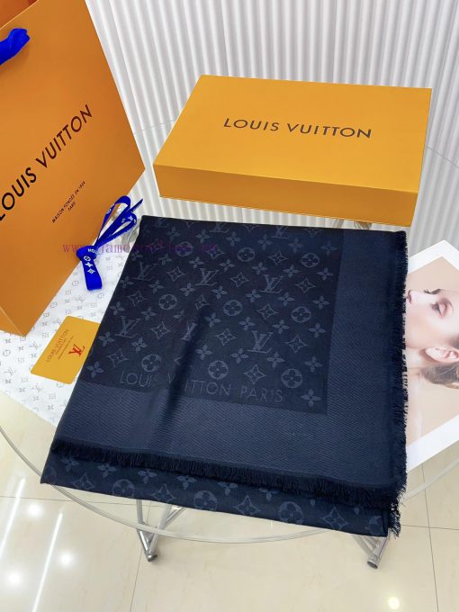 All black, the strongest cow goods can freely enter and exit without pressure. Royal LV Loui55rqc9kp - Image 6