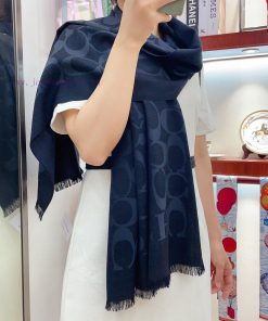 New must-have for COACH~Simple patterned cashmere fabric is the perfect match~Some are amaze0ttis9cz