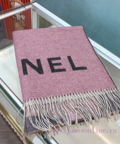 Double Eleven: A timeless classic scarf that can be used for a lifetimeChanel Granny Cashmer1yujsa08