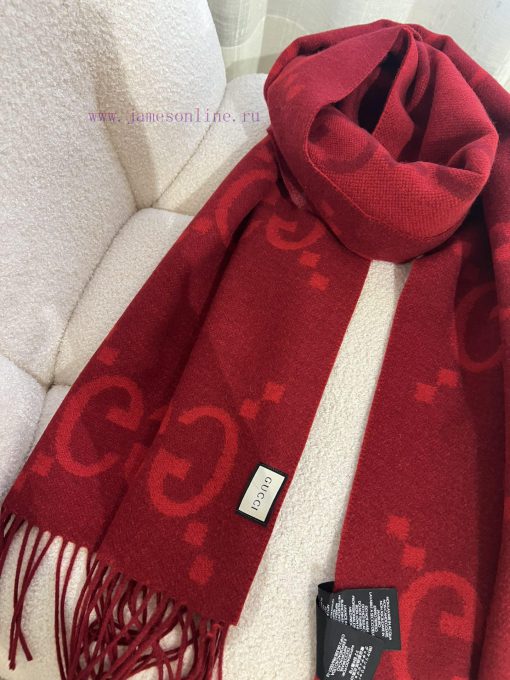 Gucci's' Life Red 'Scarf Belongs to You 🧣The rare color of the true red faith,Everyone shoul2ij9omno - Image 5