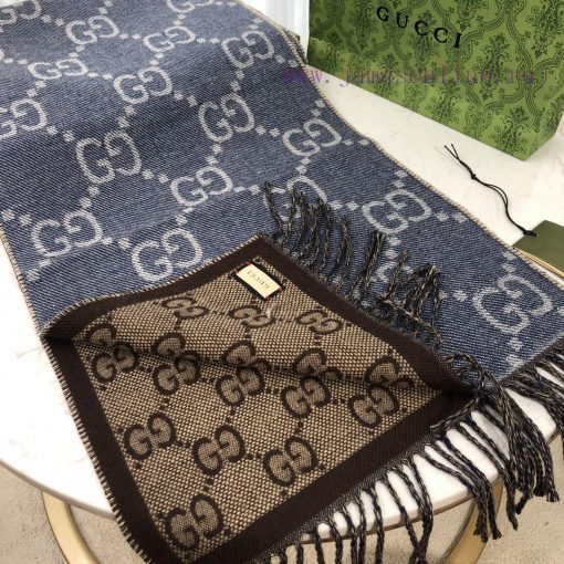 GUCCI's soft jacquard wool scarf features GG patterns on both sides, which are dynamic yet pkkrwh7p2 - Image 6
