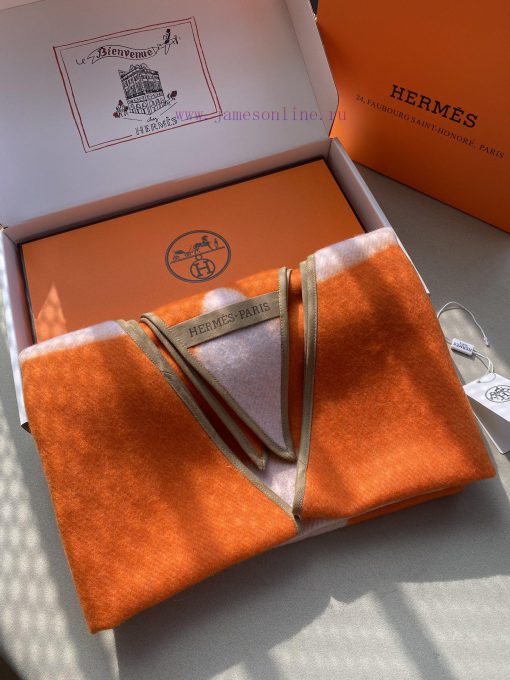 H's unique diamond shaped cashmere scarfExquisite edging, visible high-end, easy to match, uvlwyrvjw - Image 2