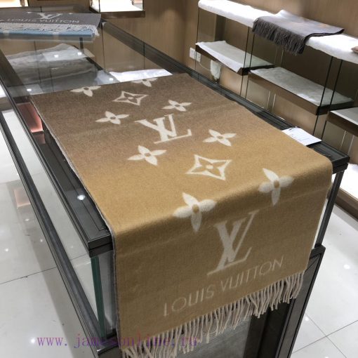 Louis Vuitton. Classic ReykJavik Gradient Series ◾ ️No need to say much, real cashmere, you dz1o2k41 - Image 14