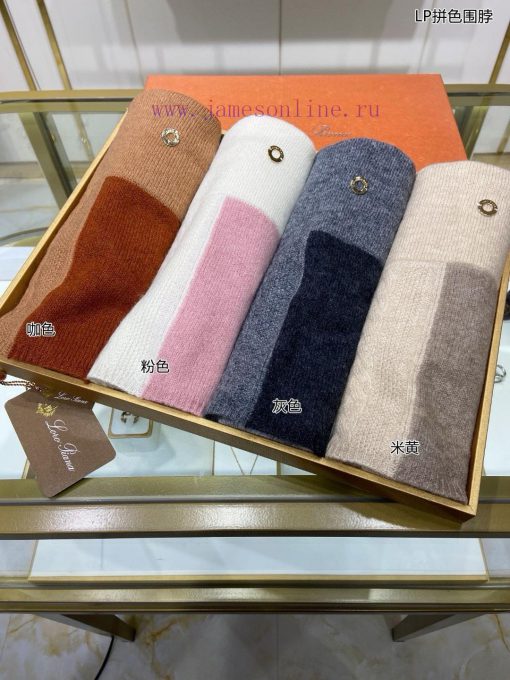 The new Loro Piana Beef LP Color blocked Multi functional Neck allows you to wrap it as you 6w18temz - Image 12