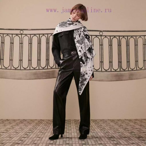 The new cashmere model is said to look good and recommended by Herm è s. The Maya Forest douvm4kcu4x