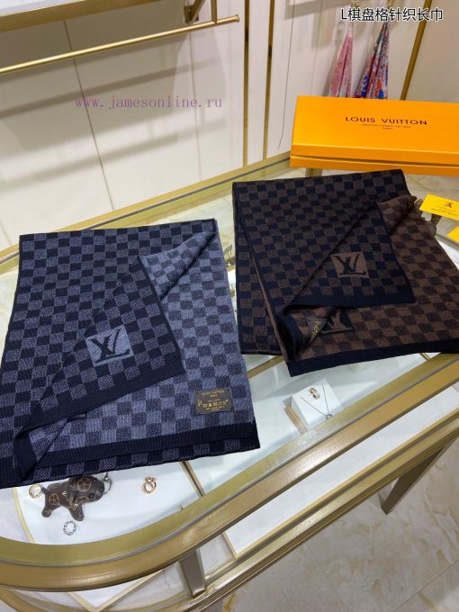 The new synchronized L checkerboard knitted long scarf from Lvjia features a striking classi1wnkbffj - Image 13