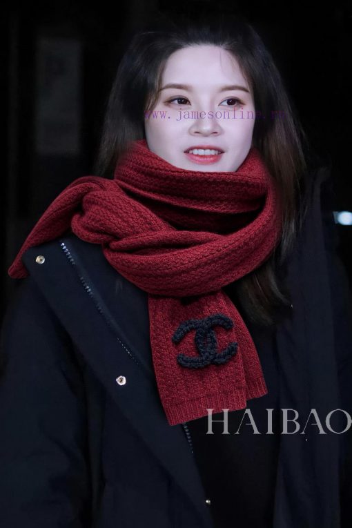 Chanel's new double-C solid color striped knitted long scarf, cashmere knitted long scarf, iugzo5uvc - Image 13