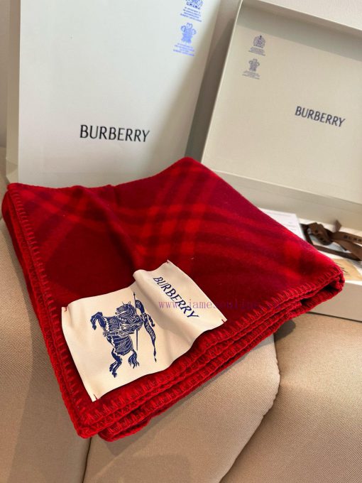Winter Tail Black Horse Scarf, Quan Zhixian's Same Style Burberry plaid Hat, Lamb Hair Scarf4f5c2zm9 - Image 13