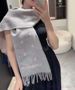 Louis Vuitton channel supplies Donkey style Starry Sky seasonal double-sided hot women's lam0c3e7buq