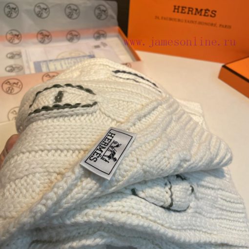Home H's classic pig nose Fried Dough Twists scarf can be used for many years. It's no exaggx5ejz6uq - Image 9