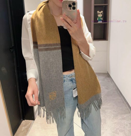 Luo Yiwei's men's and women's scarves are highly praised and kept for themselves. This is a 3ejcbe4w - Image 2