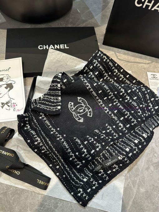 Burberry plaid scarf ️ It looks crazy, so stylish and charming ️ I really like this very elecqo62auf - Image 5