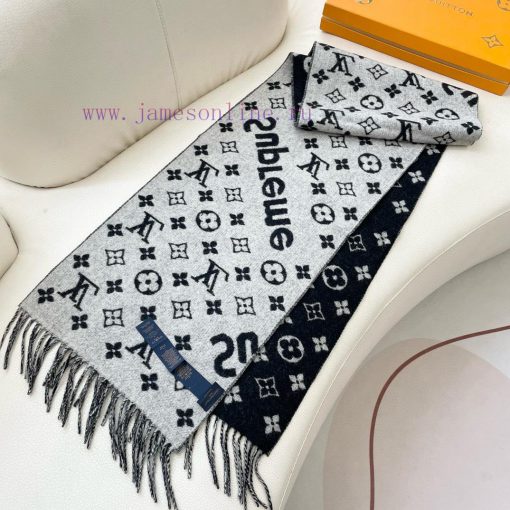 The best Superme super soft and sticky LV Supreme LV co branded scarf Red to Half the Sky ️ vljvddvg - Image 6
