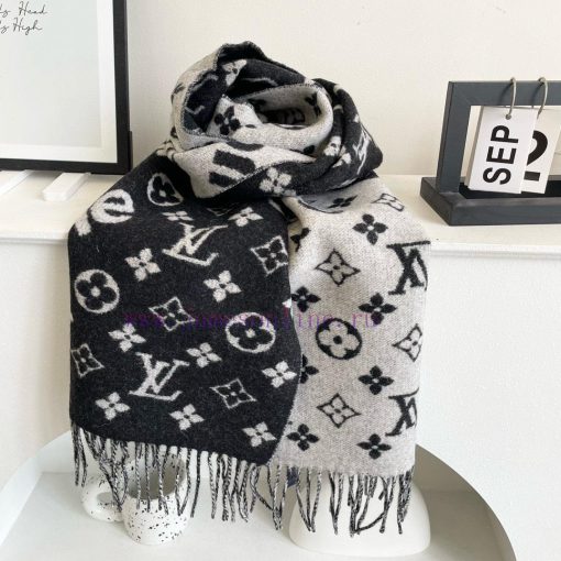 The best Superme super soft and sticky LV Supreme LV co branded scarf Red to Half the Sky ️ vljvddvg - Image 7