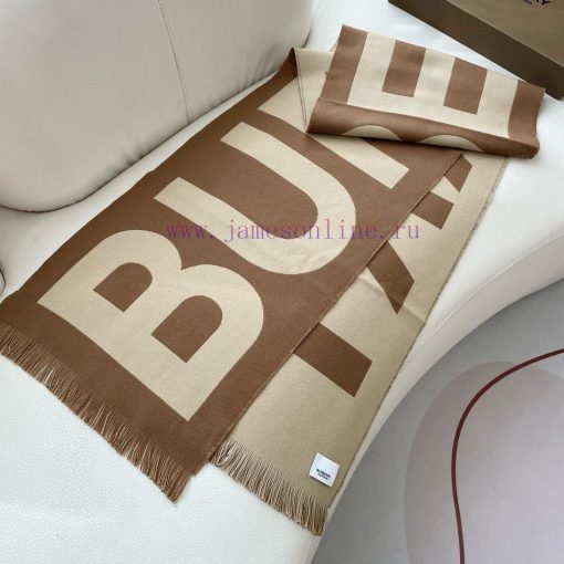 Burberry is on the rise with its top-notch double-layer color weaving technology, which is o42xw39tt - Image 7