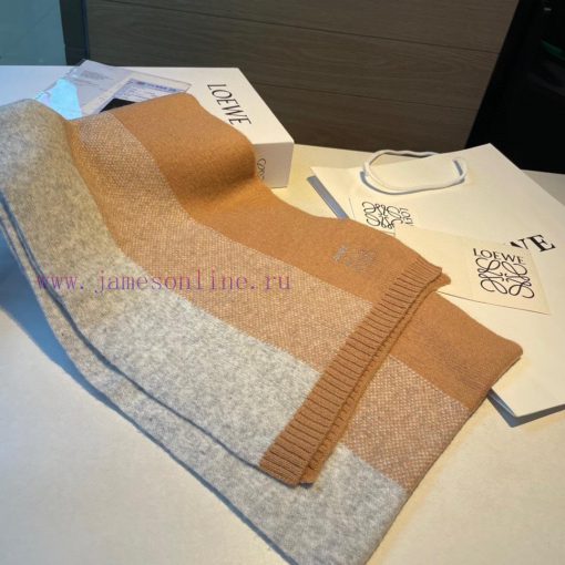 LOEWE Original Order ️ 2023 New Knitted Scarf for Men and Women ️ Low key Luxury ️ Exquisitevvn98nuf - Image 5