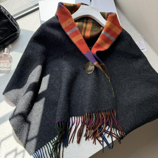 New colors have arrived 𝐕𝐢𝐯𝐢𝐞𝐧𝐧𝐞𝐖𝐞𝐬𝐭𝐰𝐨𝐝 🪐Classic Grid Saturn 🪐 Plaid cape shawl Vivienne Weswfhyqf7l - Image 9