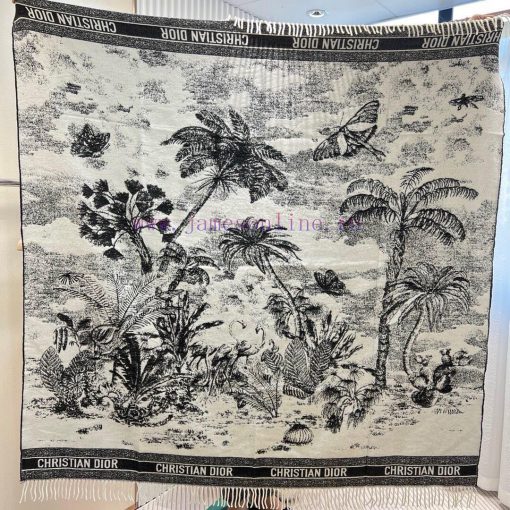CD shawl coconut treeThis CD is a versatile scarf, shawl, and blanket. It's a super stunningo2o4qe0w - Image 10