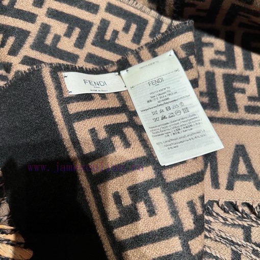 High quality It seems that this year's most popular scarf of the new gourmet Fendi has been 28v5bulq - Image 8