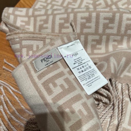 High quality It seems that this year's most popular scarf of the new gourmet Fendi has been fjbn5gvq - Image 9