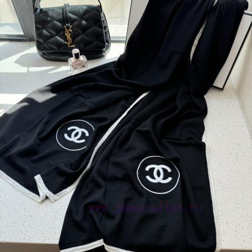 The regular version has arrived. Don't ask me why it's expensive. Look at the quality. Chanexanr8324 - Image 10
