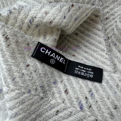 Chanel's new girls are going to blow up the streetsThe black color scheme is truly unbeatablxbjyj3wm - Image 9