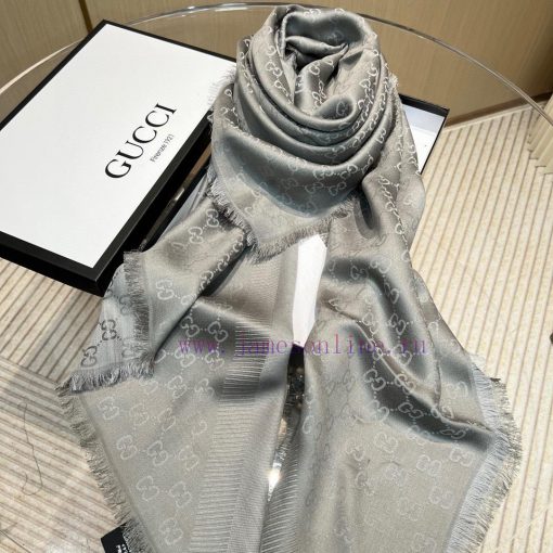 GUCCl Belle Edition - The Most Valuable Classic to BuyAlphabet Jacquard Two tone Shawl Black8nu45hx9 - Image 5
