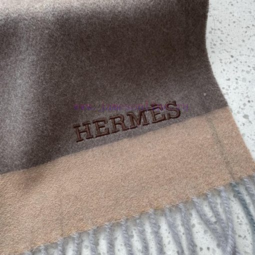 Wool Hermes ️ Angry thumbs up for self retention ️ Our men's scarves are rare to buy and cheyrevp1r7 - Image 7