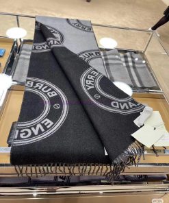 Burberry's new products for autumn and winter 2024 have seen the ceiling of the scarf. Burbe4hkpys5h