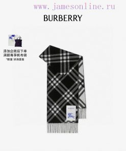 Double sided scarf Burberry plaid scarf ️ It looks crazy, so stylish and charming ️ I reallyyksqpjog