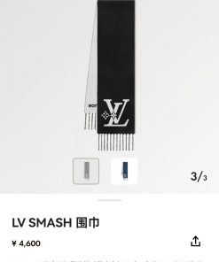 The LV Smash scarf is cut from soft sheep wool to a wide size, highlighting the LV logo withq8u3dl0l