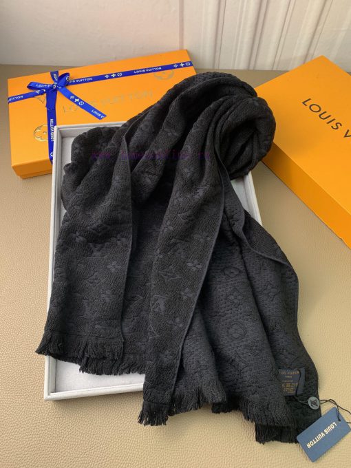 L Home has launched the iconic Mono woven pattern scarf, which is of very, very good qualityapr79851 - Image 8