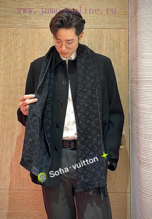 L Home has launched the iconic Mono woven pattern scarf, which is of very, very good qualityj553nmi5 - Image 7