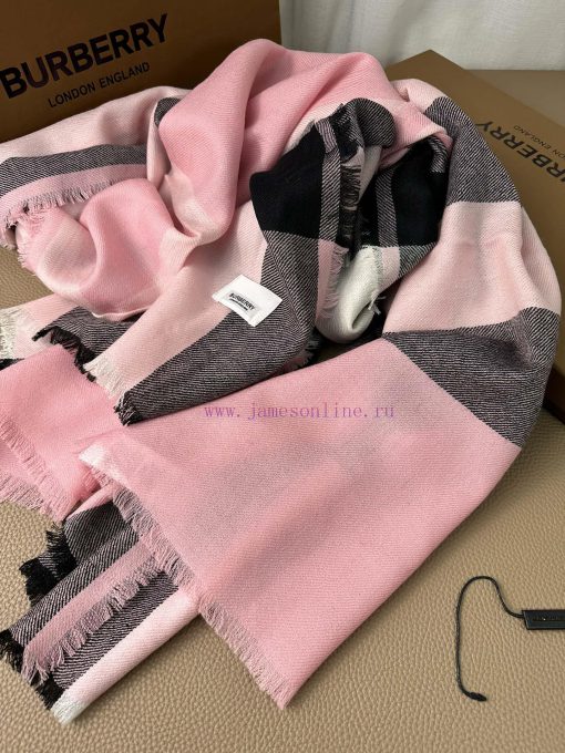 Burberry~The fabric has clear patterns and is made of excellent Nepalese cashmere material. 039xci7x - Image 8