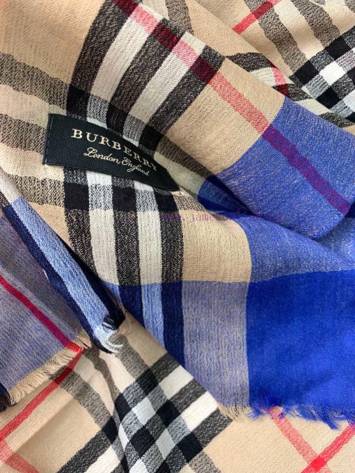 B's cashmere printed long scarf is pure Kashmir cashmere supplied to customers The feel is sru1duvb3 - Image 6