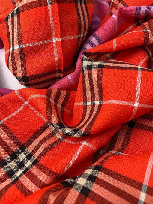 The exquisite edge pressing technology of the original single product of B Home Burberry is beq02btc - Image 8