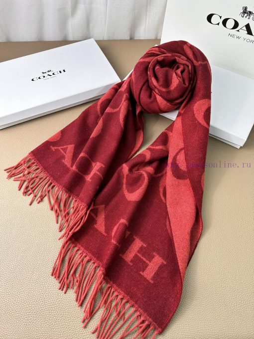 The classic C logo double-sided shawl of Coach by Coach is also so beautiful, not only in tebn9v1q6c - Image 9
