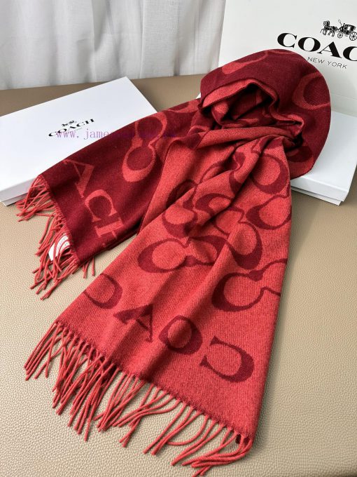 The classic C logo double-sided shawl of Coach by Coach is also so beautiful, not only in tebn9v1q6c - Image 10