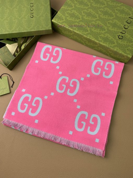 The most popular product in G's market is a must buy one. I like this GG accent. The price i6agw47jf - Image 3