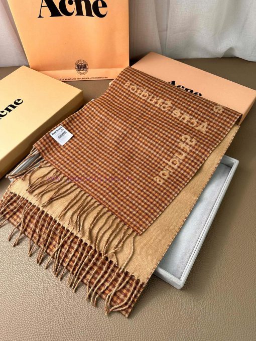 The Acne camel colored patchwork small grid AB face fairy scarf is incredibly gentle, with v8od8wtk6 - Image 4