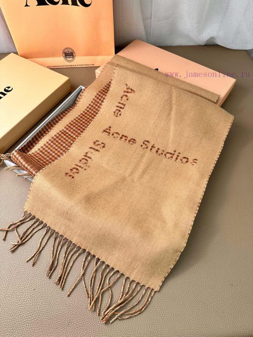 The Acne camel colored patchwork small grid AB face fairy scarf is incredibly gentle, with v8od8wtk6 - Image 5