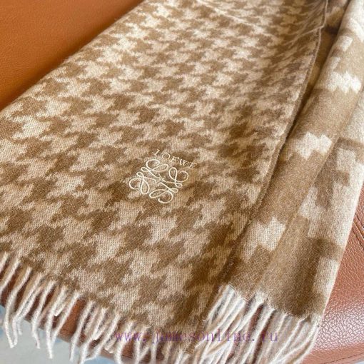 Loewe's limited edition couple's scarf this year is a must-have for free purchasing and limimkqqb129 - Image 8