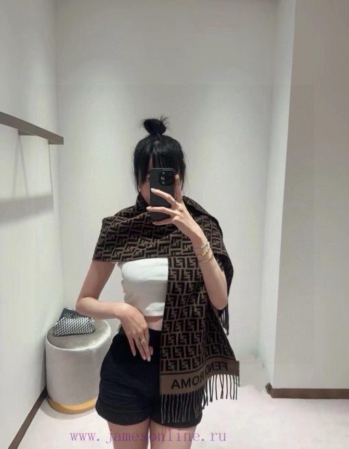 Fendi's most popular scarf this year is being snapped up all over the world. It is a limited2o52nf5q - Image 2