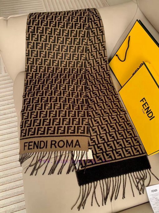 Fendi's most popular scarf this year is being snapped up all over the world. It is a limited2o52nf5q - Image 6