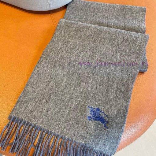 To be honest, the design of Burberry's export order is very simple, but the classic embroideguc8b9ml - Image 8