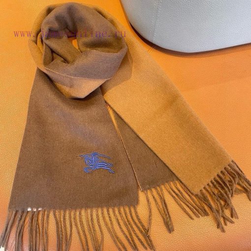 To be honest, the design of Burberry's export order is very simple, but the classic embroidefl97a7c9 - Image 7