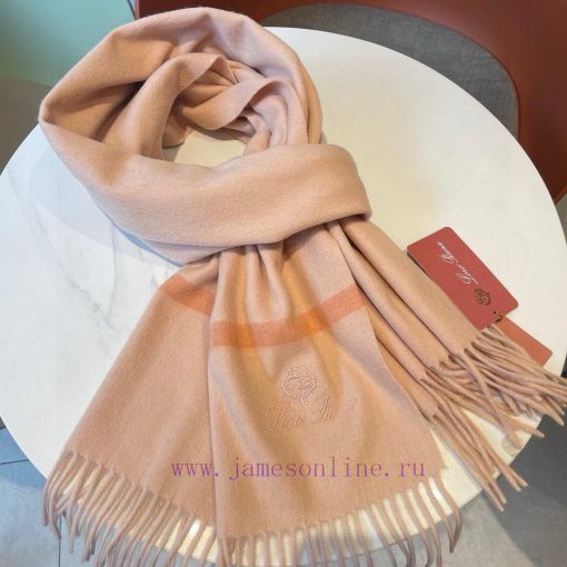 Loro Piana's official website is simultaneously available for sale, with the trade company'srczewes9 - Image 9