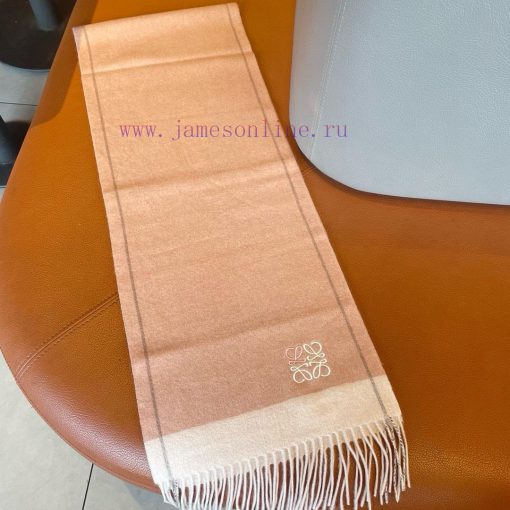 ▪Loewe   Luoyiwei is a rare and gentle color scheme that is low-key yet elegant. Highly re9kq5a251 - Image 10